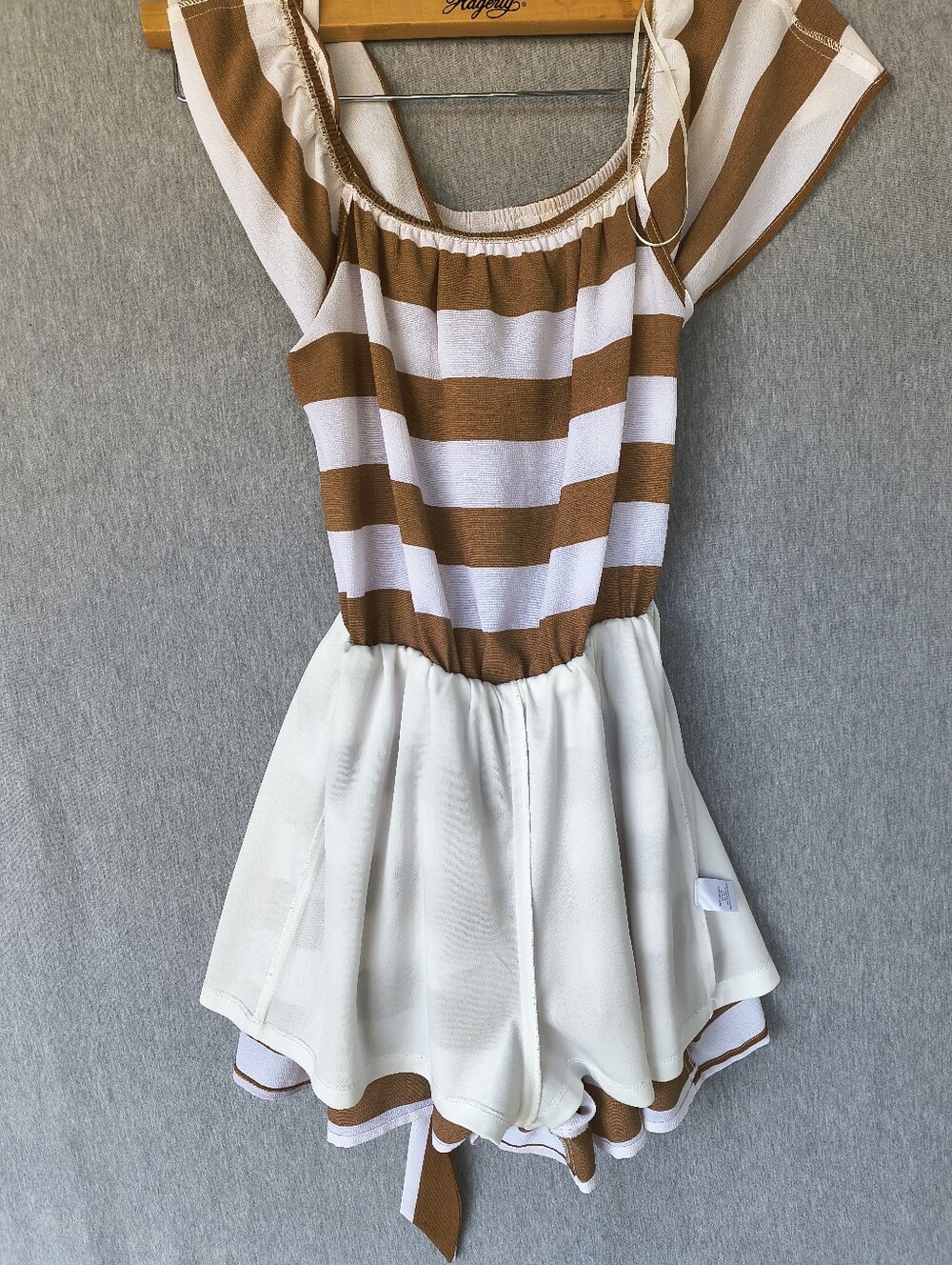 HYFVE Striped Off‑Shoulder Romper – Juniors M – Used Good - Picture 7 of 8